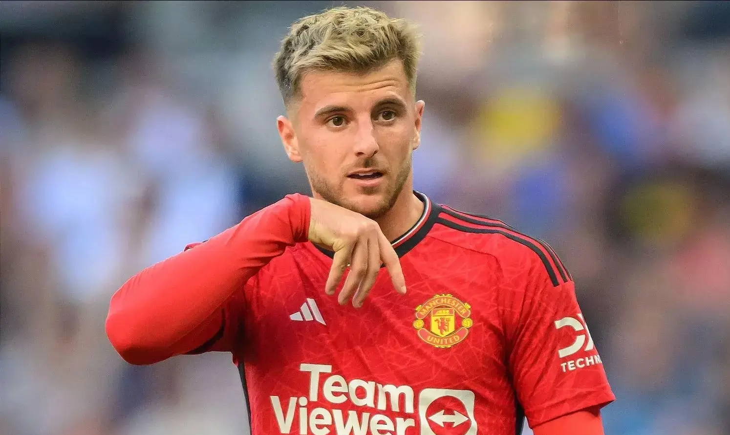 曼联冲击季军,年轻球员表现亮眼 曼联冲击季军,年轻球员表现亮眼