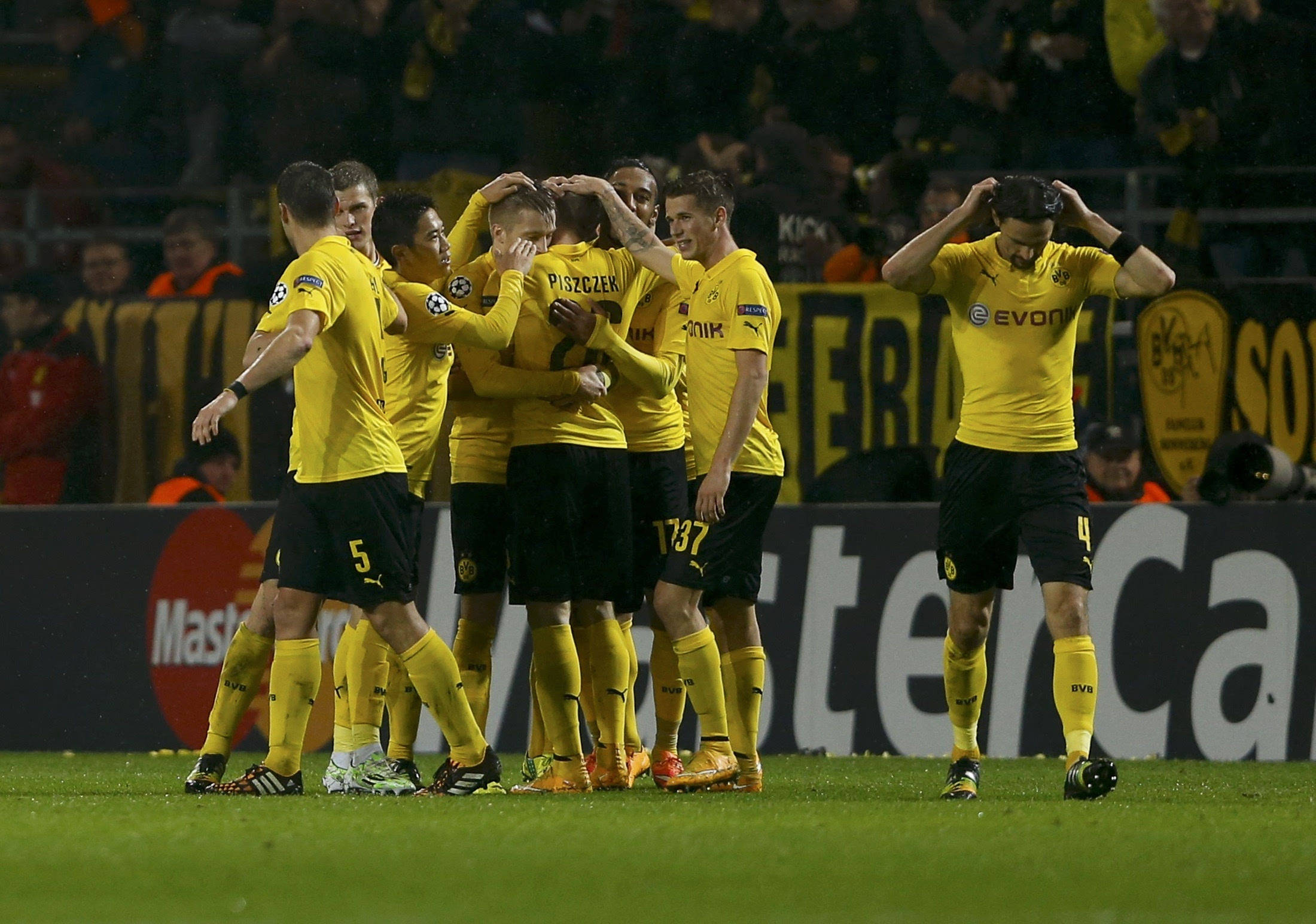 关于柏林赫塔主场扭转局势，豪取三分的信息