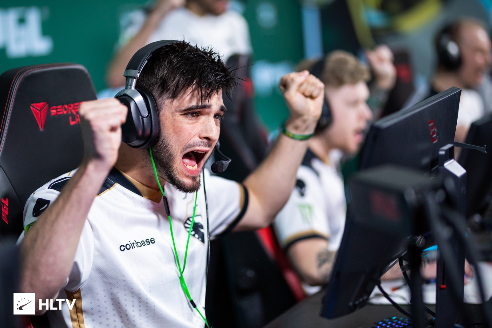 关于科索沃队取得胜利,成功晋级欧洲预选赛的信息 关于科索沃队取得胜利,成功晋级欧洲预选赛的信息