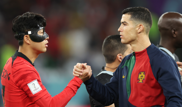 乌拉圭前锋助攻射中,助球队逆转胜利 乌拉圭前锋助攻射中,助球队逆转胜利