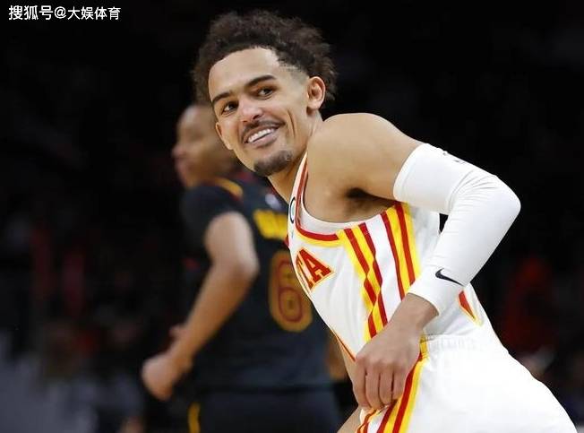 老鹰控卫特雷杨独揽分，完成惊人表现的简单介绍